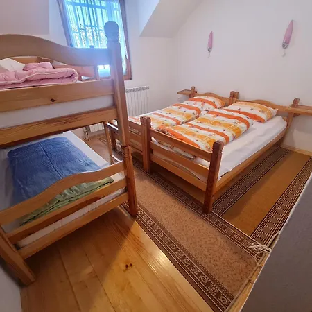 Eaa Vlasic Gostinjska kuća *