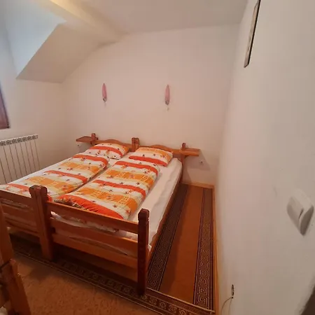 Gostinjska kuća Eaa Vlasic Sisava